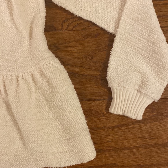 Urban Outfitters (Truly Madly Deeply) Sweater - Picture 3 of 4